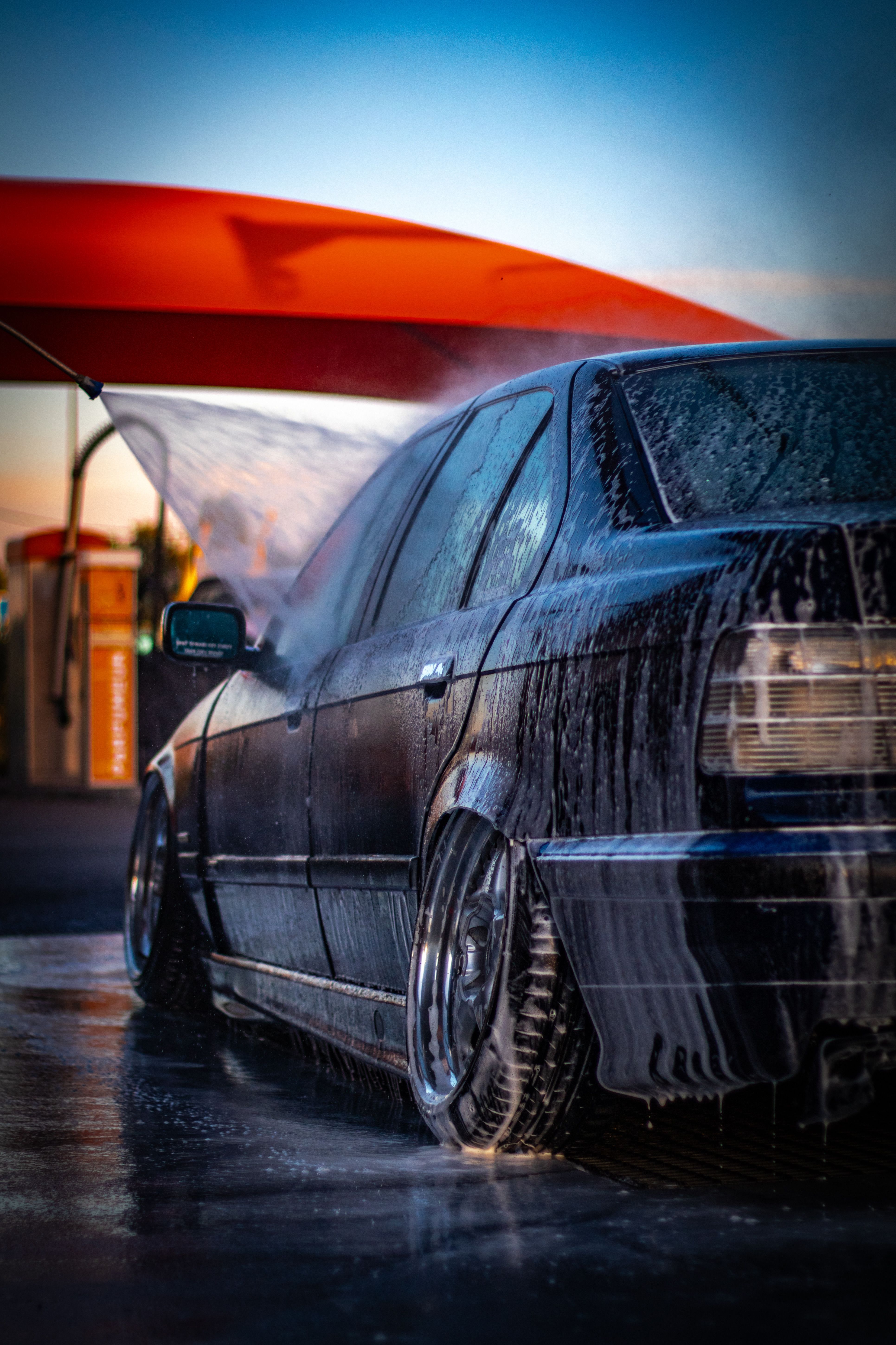 THE DETAILING HANGER Premium Car Detailing